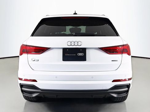 Certified 2025 Audi Q3 2.0T Premium w/ Convenience Package AWD/4WD image 6