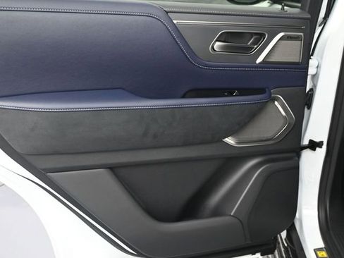 New 2026 INFINITI QX80 4WD image 22