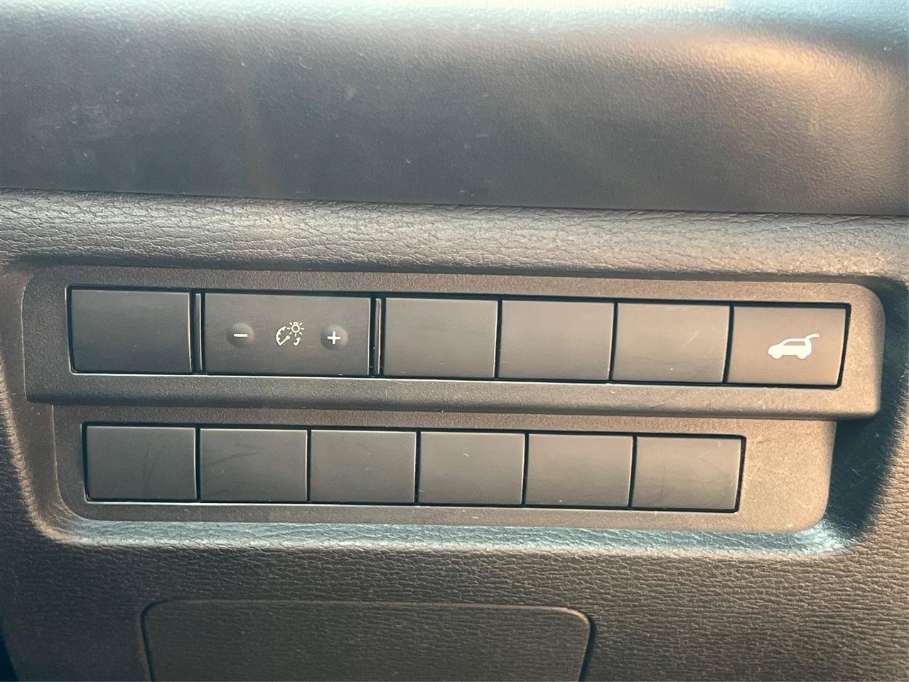 Used 2022 Mitsubishi Outlander SE AWD/4WD image 28