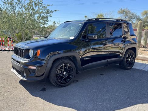 Used 2020 Jeep Renegade Latitude image 7