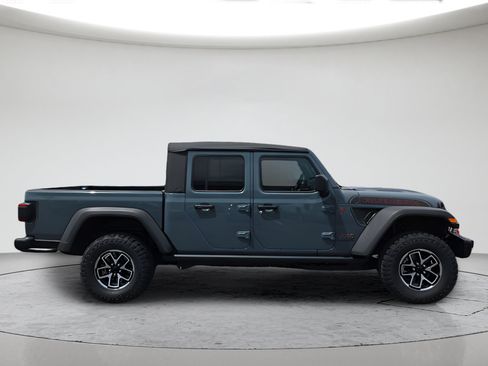 New 2026 Jeep Gladiator Rubicon AWD/4WD image 2