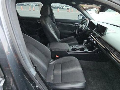 Used 2024 Honda Civic Sport image 12