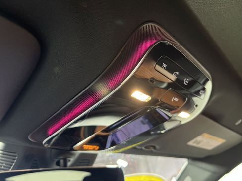 Used 2024 Mercedes-Benz GLC 300 4MATIC image 35