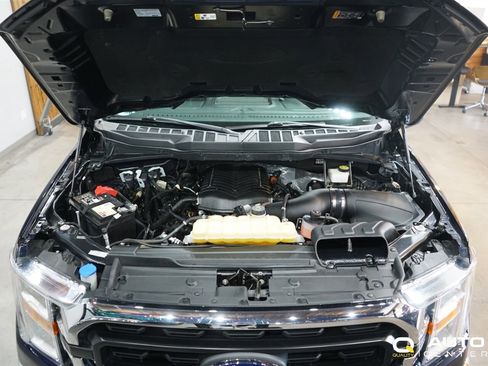 Used 2021 Ford F150 XLT image 13