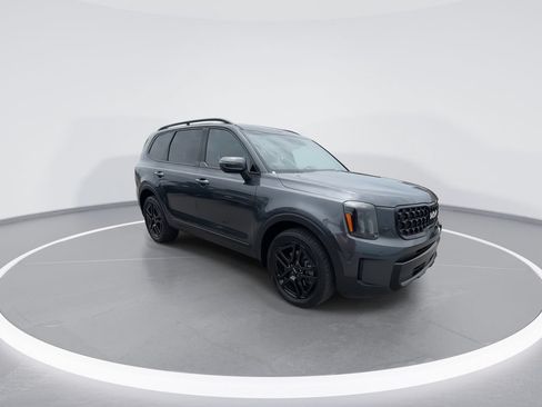 Used 2024 Kia Telluride EX X-Line AWD/4WD image 2