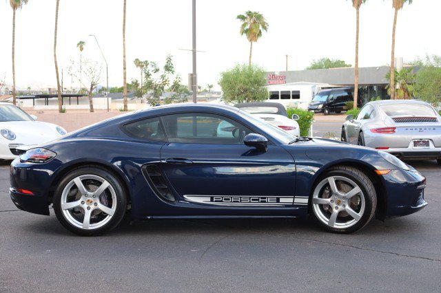 Used 2018 Porsche 718 Cayman w/ Sport Chrono Package RWD image 13