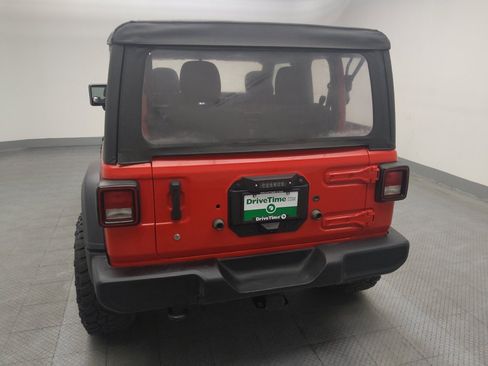 Used 2020 Jeep Wrangler Sport AWD/4WD image 6