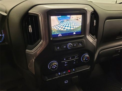 Used 2020 Chevrolet Silverado 1500 Custom Trail Boss w/ Custom Convenience Package image 21