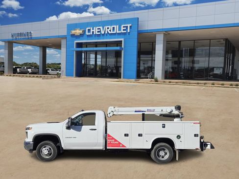Used 2024 Chevrolet Silverado 3500 W/T w/ WT Convenience Package AWD/4WD image 4