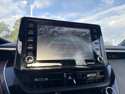 Used 2022 Toyota Corolla SE image 22