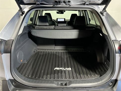 Used 2024 Toyota RAV4 Limited image 22