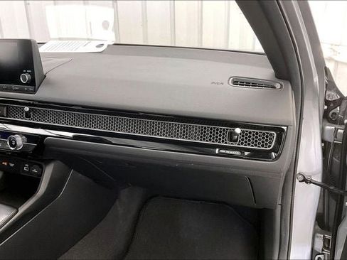 Certified 2024 Honda Civic Sport image 17