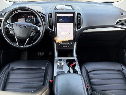 Used 2024 Ford Edge SEL w/ Convenience Package AWD/4WD image 12