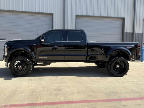 Used 2026 Ford F450 Platinum w/ Platinum Plus Package AWD/4WD image 12