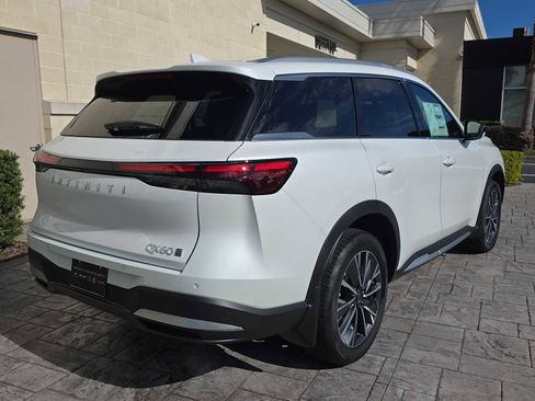 New 2026 INFINITI QX60 Luxe w/ Cargo Package image 3