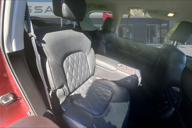 Used 2022 Nissan Armada Platinum w/ Captain's Chairs Package AWD/4WD image 25