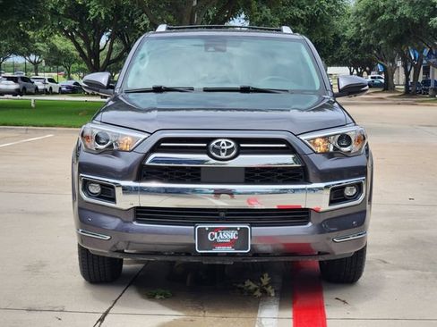 Used 2022 Toyota 4Runner Limited AWD/4WD image 10