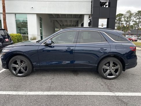 Used 2023 Genesis GV70 3.5T Sport w/ Sport Prestige Package image 5