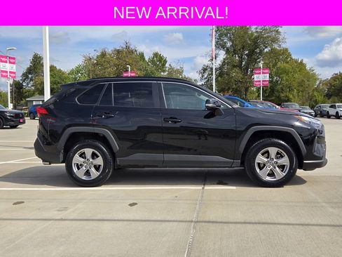 Used 2023 Toyota RAV4 XLE image 8