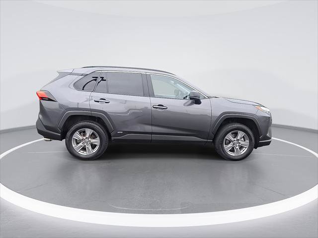 Certified 2025 Toyota RAV4 LE AWD/4WD image 11