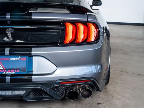 Used 2021 Ford Mustang Shelby GT500 w/ Technology Package image 32