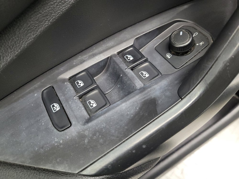 Used 2019 Volkswagen Jetta S w/ Driver Assistance Package FWD image 27