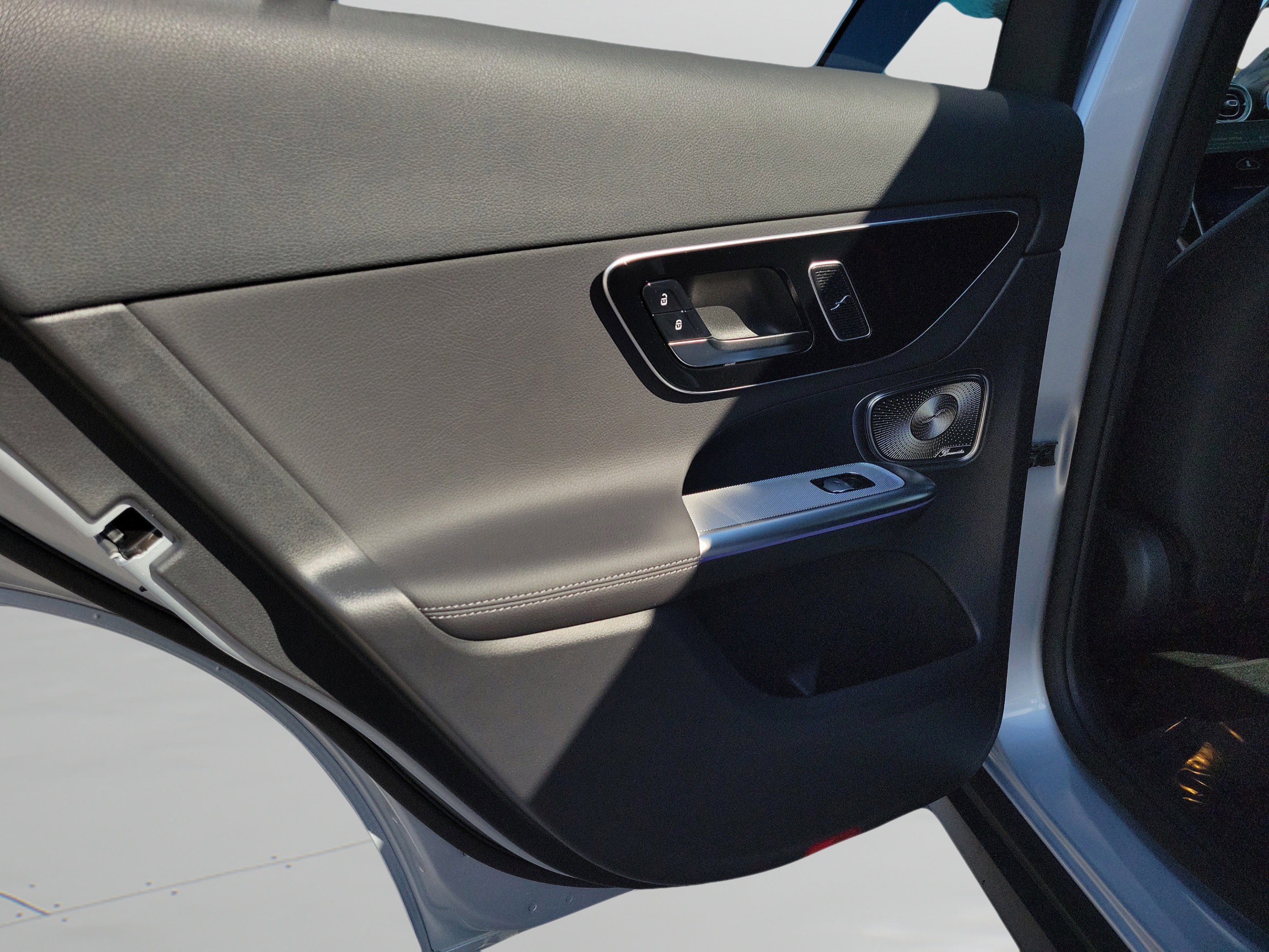 Certified 2026 Mercedes-Benz GLC 300 image 29