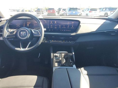 Used 2025 Buick Envision Preferred image 24