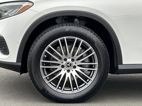 Certified 2025 Mercedes-Benz GLC 300 4MATIC image 26