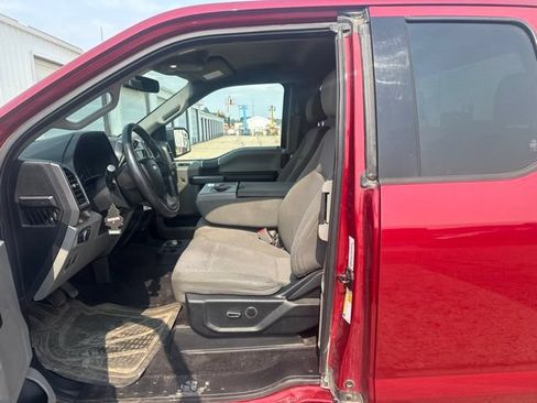 Used 2017 Ford F150 XLT w/ Equipment Group 301A Mid AWD/4WD image 3