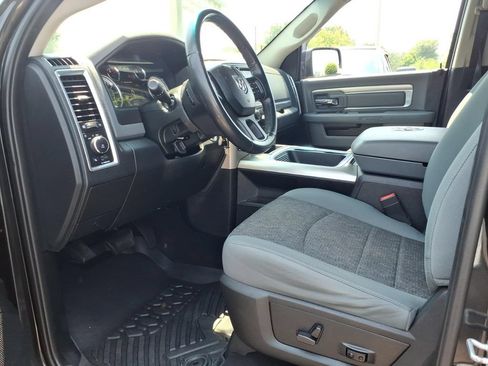 Used 2018 RAM 1500 Big Horn AWD/4WD image 12