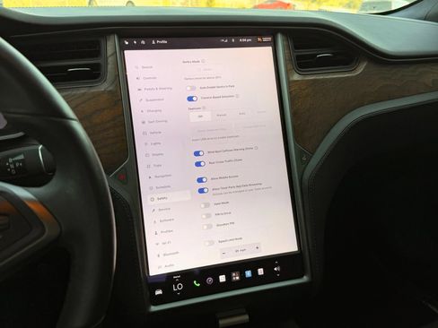 Used 2020 Tesla Model S Long Range AWD/4WD image 46