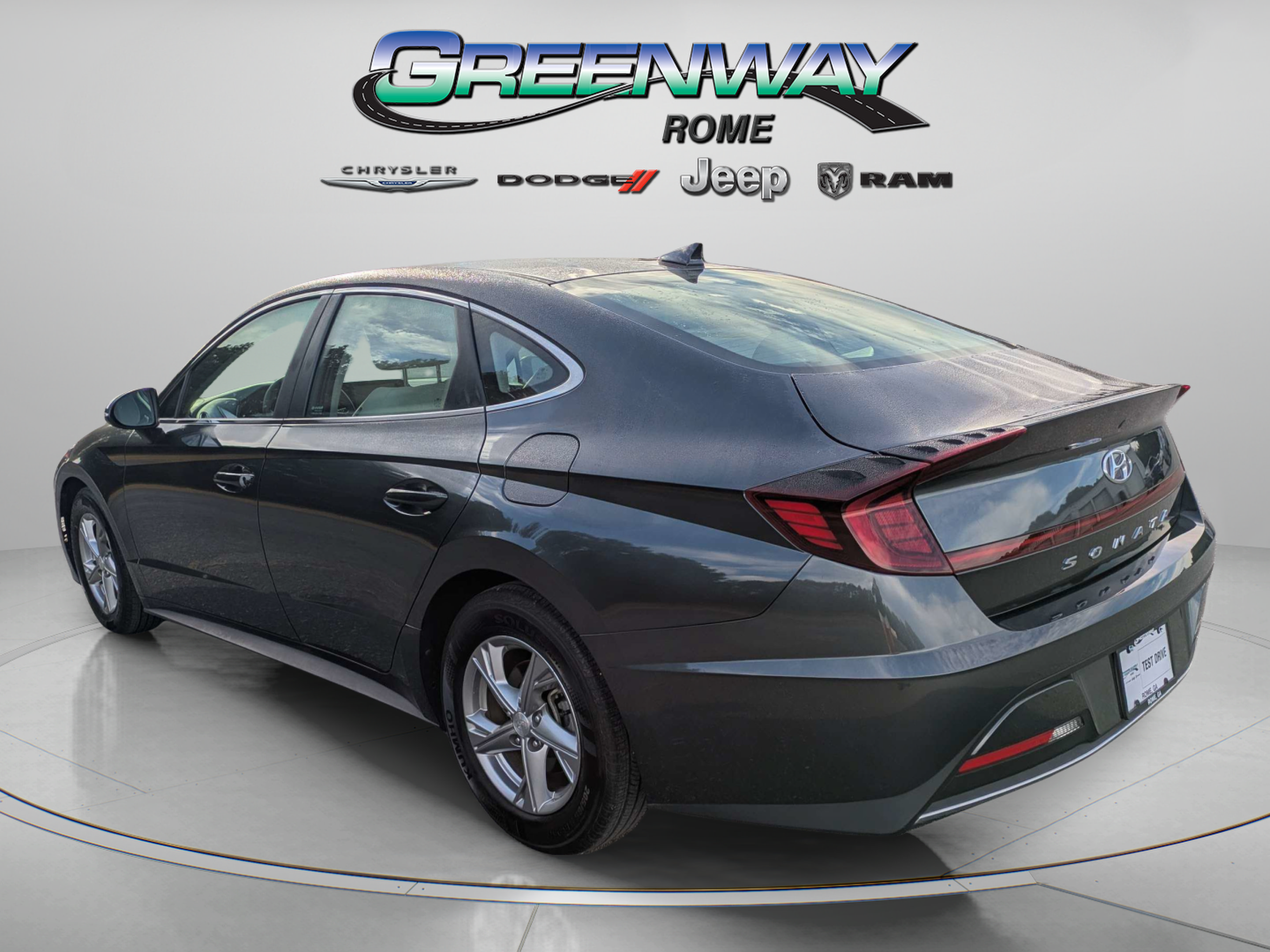 Used 2023 Hyundai Sonata SE FWD image 5