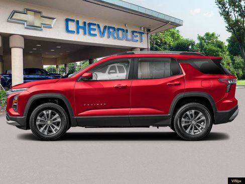 New 2026 Chevrolet Equinox LT image 3