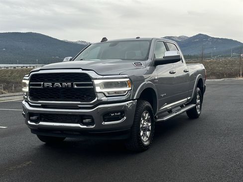 Used 2022 RAM 3500 Laramie image 2