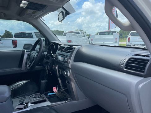 Used 2013 Toyota 4Runner SR5 w/ Convenience Pkg RWD image 22