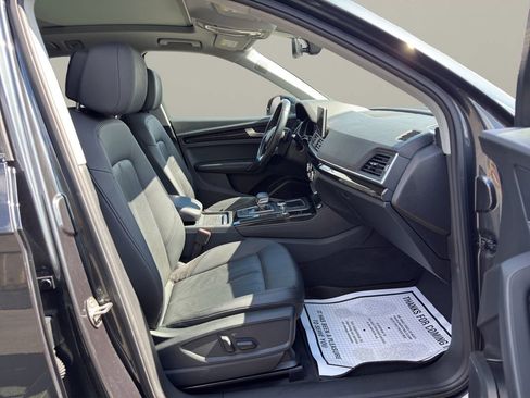 Used 2019 Audi Q5 2.0T Premium Plus w/ Premium Plus Package image 17