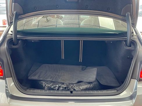 Used 2021 BMW 540i xDrive w/ M Sport Package image 22