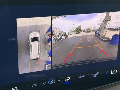 New 2026 Chevrolet Tahoe Z71 w/ Sun And Tow Package AWD/4WD image 24