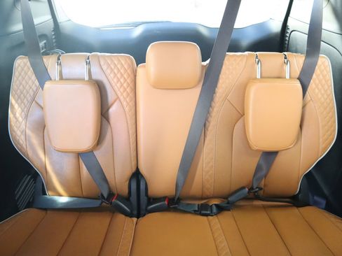 Used 2022 Chrysler Pacifica Pinnacle AWD/4WD image 63
