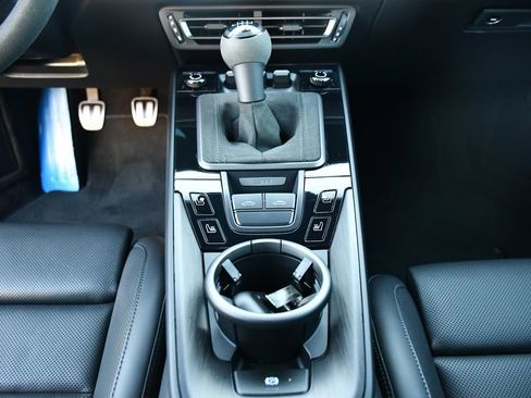 Used 2023 Porsche 911 50th Anniversary Edition image 21