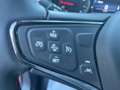 Used 2023 Chevrolet Equinox RS image 14