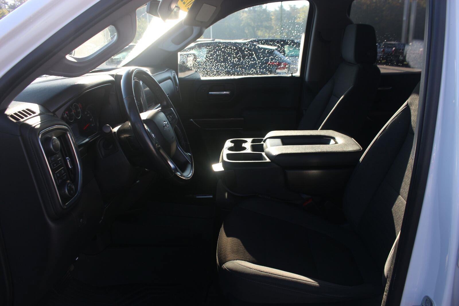 Used 2022 Chevrolet Silverado 1500 RST AWD/4WD image 17