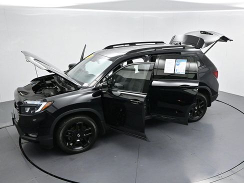 Used 2024 Honda Passport Black Edition image 49