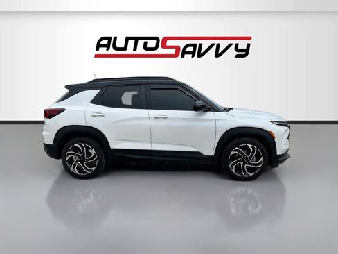 Used 2025 Chevrolet TrailBlazer RS w/ Convenience Package FWD image 8