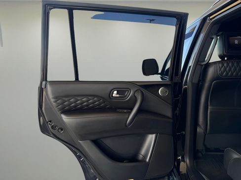 Used 2021 INFINITI QX80 Sensory w/ All-Season Package image 21