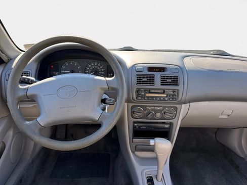 Used 2001 Toyota Corolla S FWD image 12