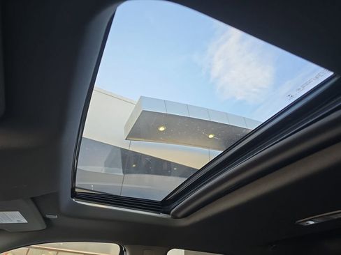 Used 2023 GMC Sierra 1500 Denali w/ Denali Reserve Package image 21