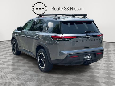 Used 2024 Nissan Pathfinder Rock Creek AWD/4WD image 3
