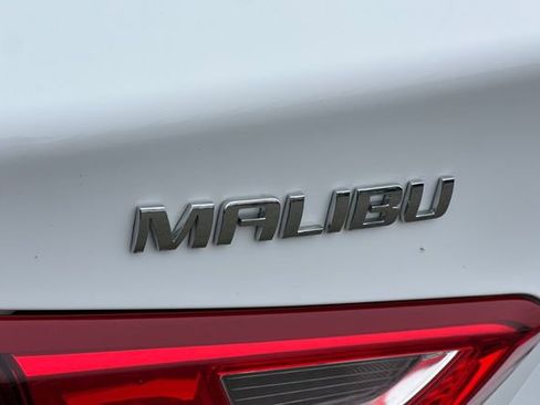 Used 2023 Chevrolet Malibu LT FWD image 34